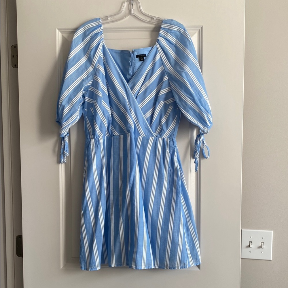 Ann Taylor Blue Ruched Puff Sleeve Sundress